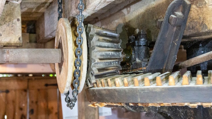 The cogs inside Clyston Mill